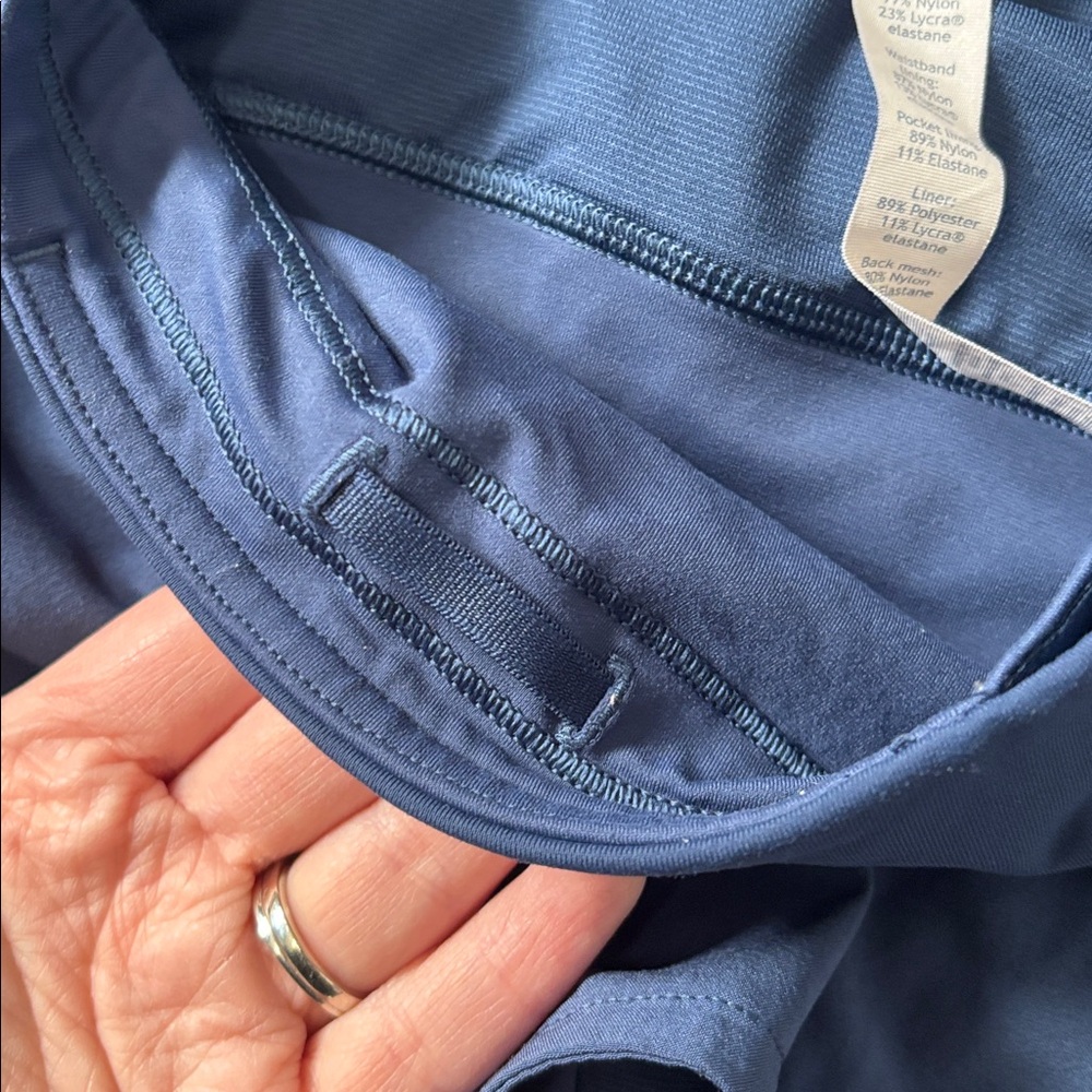 Lululemon Athletica Speed Up Short 2.5” - Picture 4 of 5